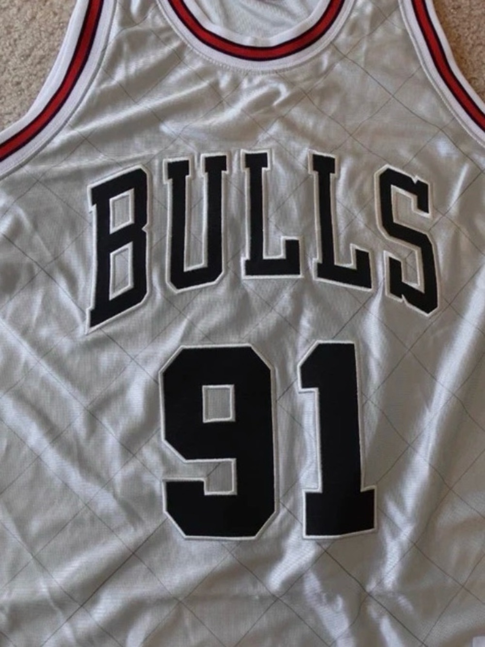 Mitchell & Ness Dennis Rodman
Chicago Bulls 75th Platinum Jersey 97 BNWT